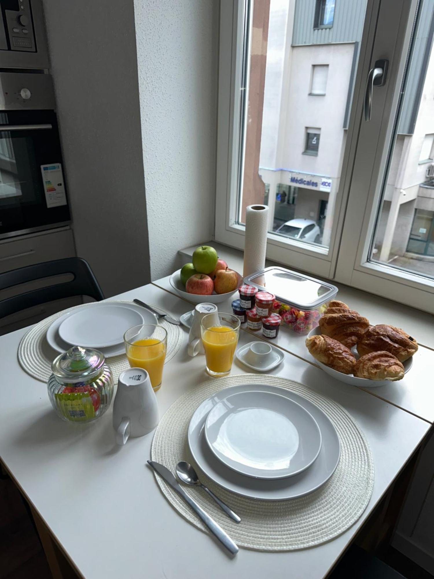 # Le 3 # Joli Appartement T3 Mulhouse Centre, Neuf, Calme Et Tout Equipe Экстерьер фото