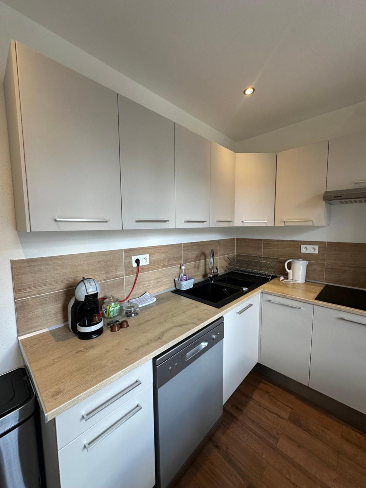 # Le 3 # Joli Appartement T3 Mulhouse Centre, Neuf, Calme Et Tout Equipe Экстерьер фото